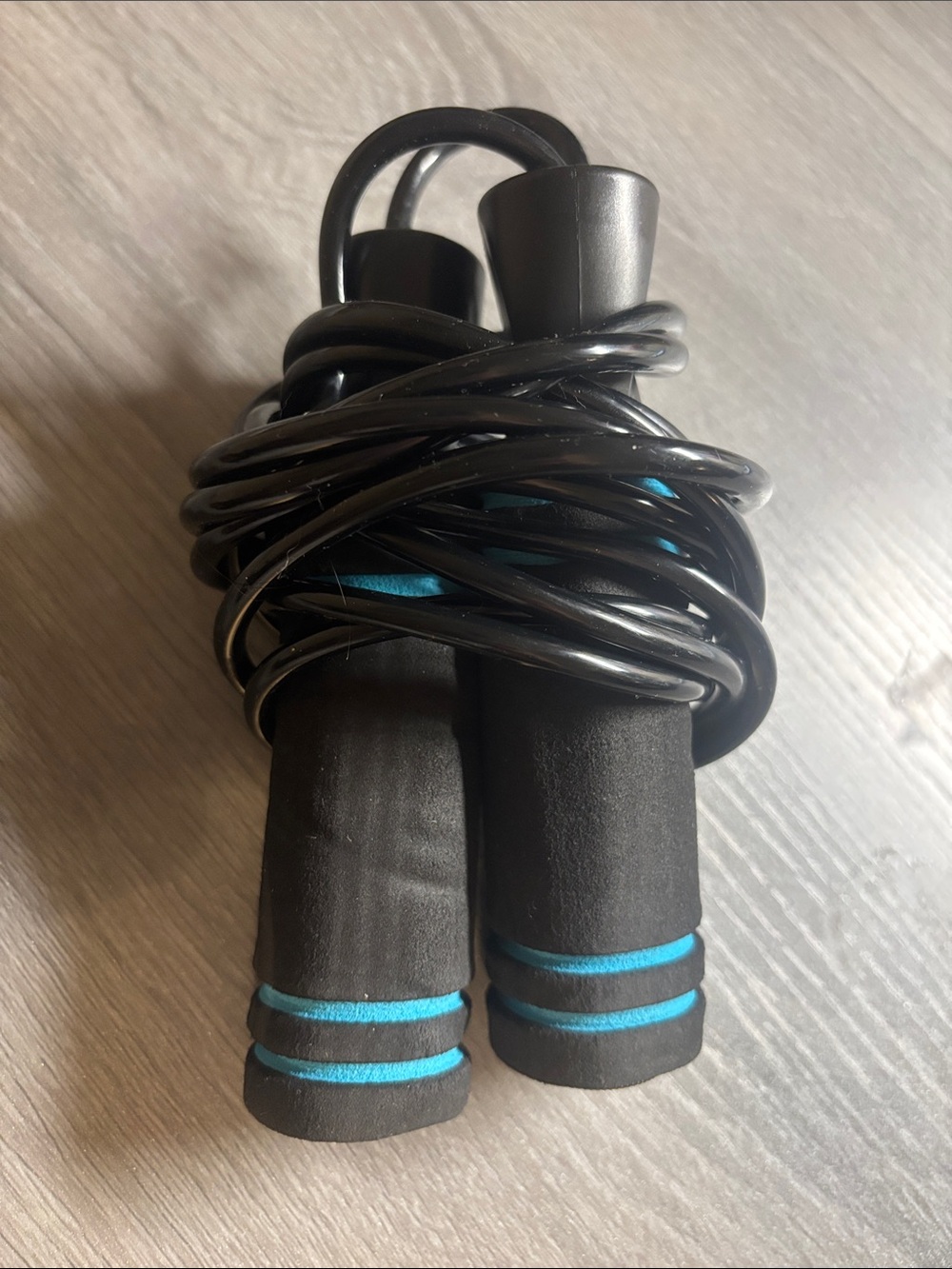 Weighted .05 lbs Each Foam Handle Jump Rope with Teal Accent NWOT